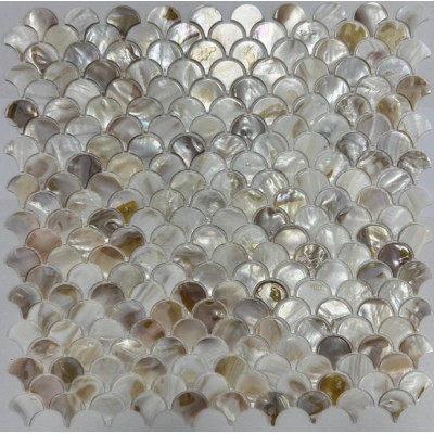 Мозаика PIX773 из натурального перламутра чешуя 25х25 300х300х2